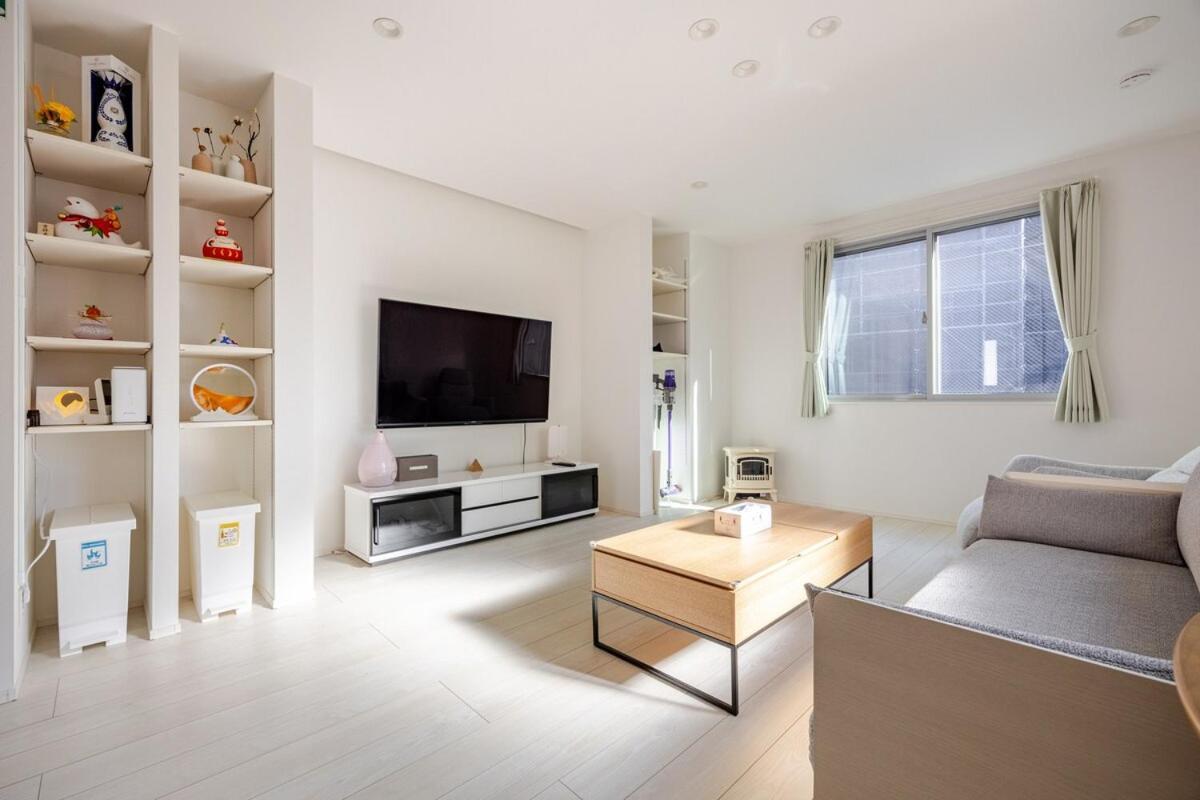 Apartment Ikebukuro 3 Chome *